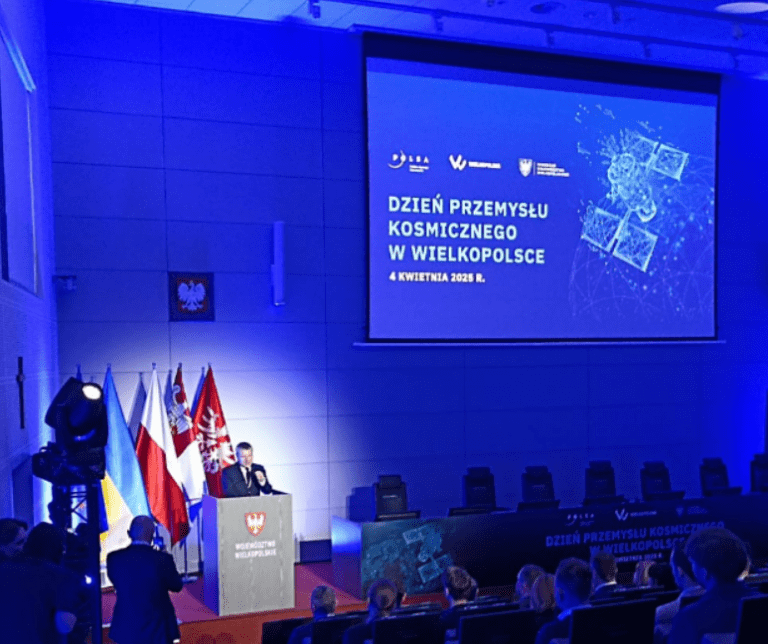 Read more about the article CENAGIS jako infrastruktura ESA PhiLab Poland